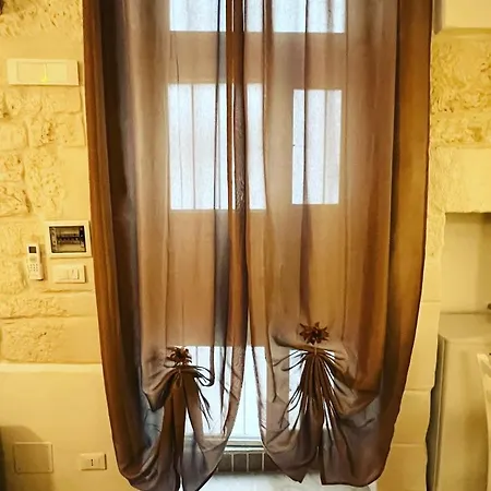 בית נופש Pietro House אוסטוני